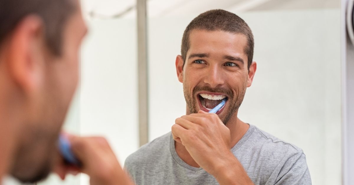 Prevenzione dentale, i gesti quotidiani da adottare per la salute orale.